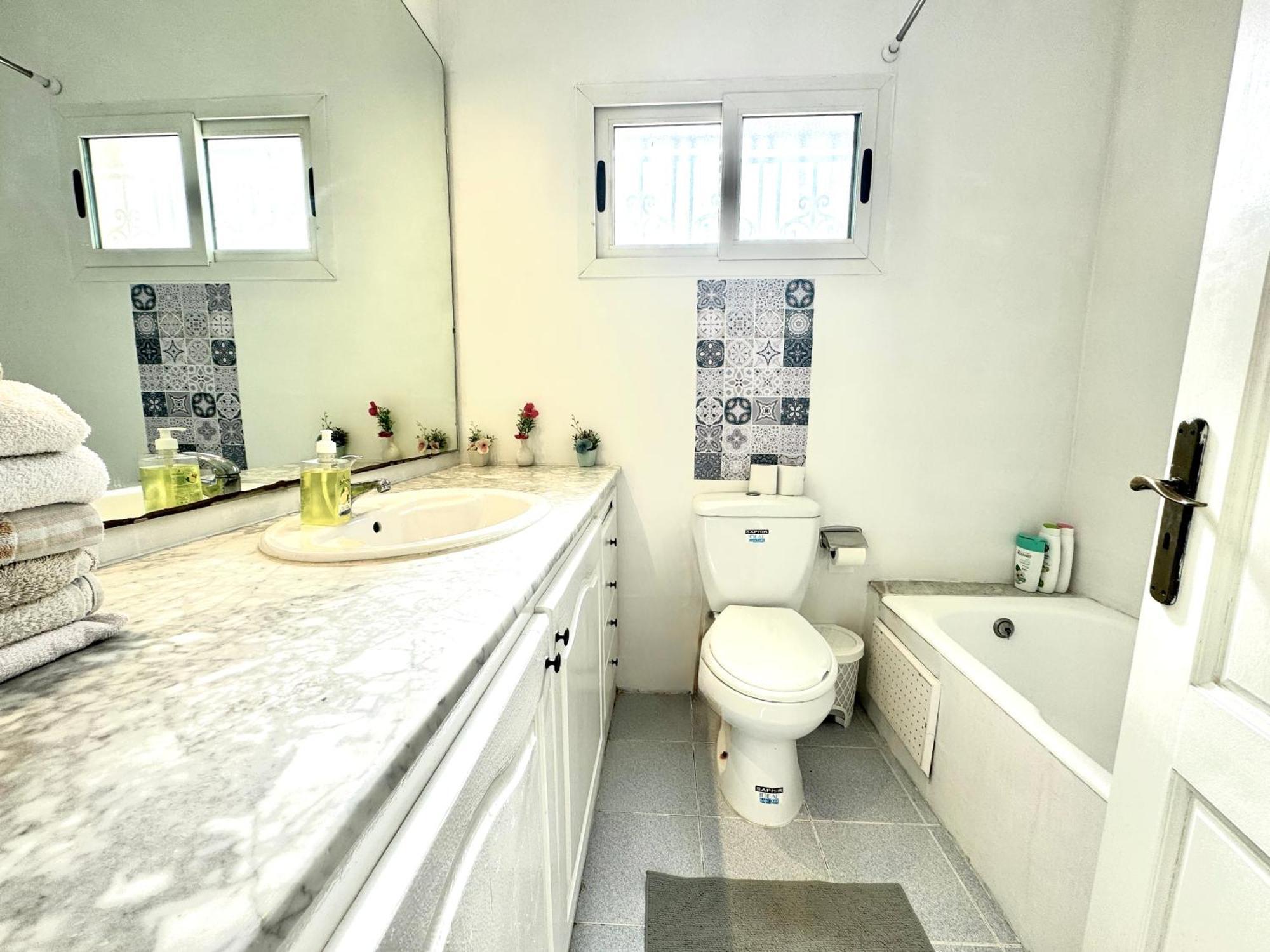 Cosy Triplex In La Marsa公寓 外观 照片